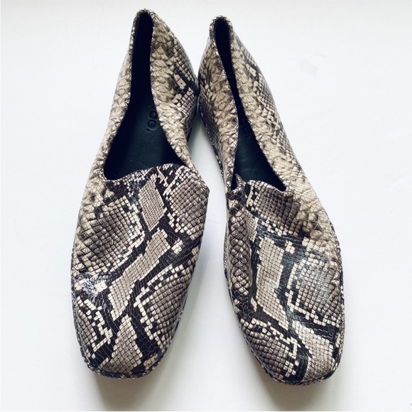 VINCE animal skin embossed leather shoes - Picture 1 of 3